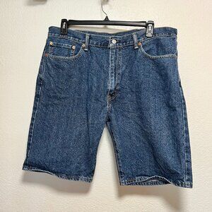 Levi's 505 Shorts‎ Size 38 Medium Wash Mens